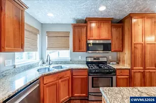 3963 Jesslyn Ct SE, Salem, OR 97302 - Photo 8