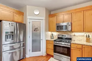 1304 Frontier St, Silverton, OR 97381 - Photo 12