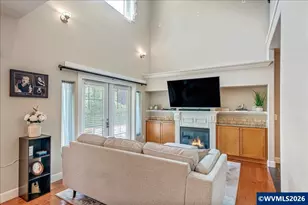 1304 Frontier St, Silverton, OR 97381 - Photo 8