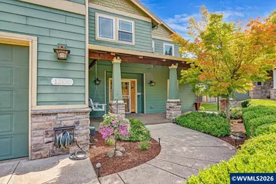 1304 Frontier St, Silverton, OR 97381 - Photo 2