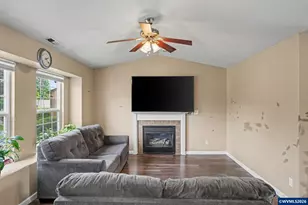 2742 Collingwood St SE, Albany, OR 97322 - Photo 4