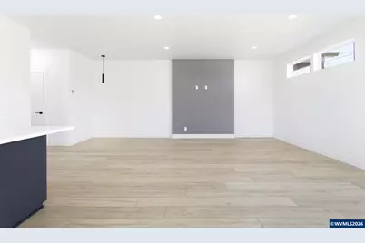 300 &amp; 302 Seven Oaks Ln, Lebanon, OR 97355 - Photo 12