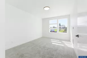 300 &amp 302 Seven Oaks Ln, Lebanon, OR 97355 - Photo 26