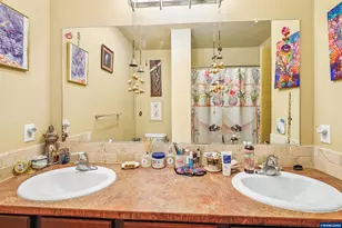 2412 NW White Oak Ave, Albany, OR 97321 - Photo 12