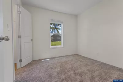 365 Mountain View Rd, Sweet Home, OR 97386 - Photo 30
