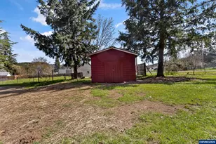 365 Mountain View Rd, Sweet Home, OR 97386 - Photo 42