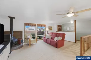 4576 Goldenrod Ave NE, Salem, OR 97305 - Photo 8