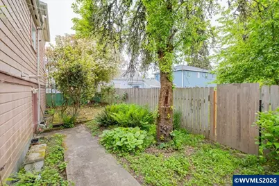 913 1st Av E, Albany, OR 97321 - Photo 26