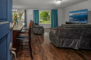 2247 Greentree Dr NE, Salem, OR 97305 - Photo 4