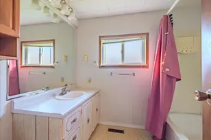 2163 47th Ct NE, Salem, OR 97305 - Photo 16