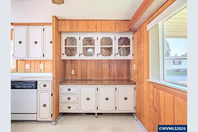 2163 47th Ct NE, Salem, OR 97305 - Photo 12