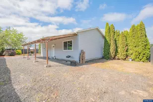 355 Central Ave, Lebanon, OR 97355 - Photo 32