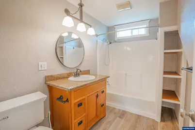 355 Central Av, Lebanon, OR 97355 - Photo 18