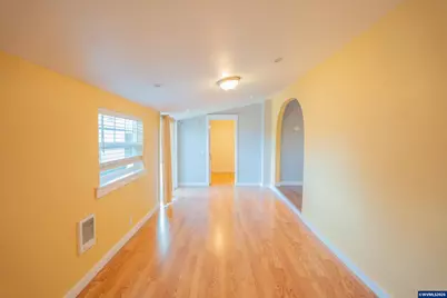 355 Central Av, Lebanon, OR 97355 - Photo 10