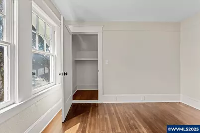 395 N Sheridan St, Mount Angel, OR 97362 - Photo 36