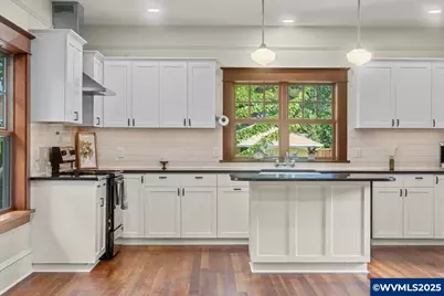 395 N Sheridan St, Mount Angel, OR 97362 - Photo 18