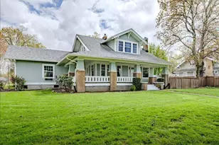 395 N Sheridan St, Mount Angel, OR 97362 - Photo 2