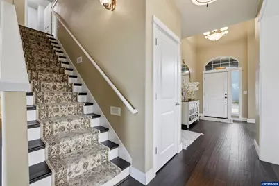 2319 N Roger Smith Dr, Newberg, OR 97132 - Photo 6