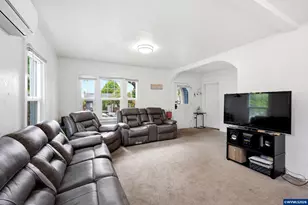 1760 McCoy Ave NE, Salem, OR 97301 - Photo 10