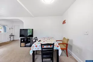 1760 McCoy Ave NE, Salem, OR 97301 - Photo 12