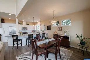 2835 Fillmore Ave NW, Salem, OR 97304 - Photo 16