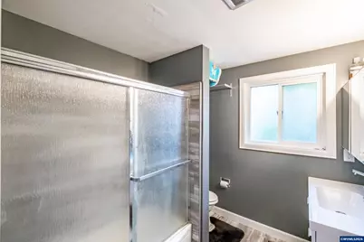 634 NW E Thornton Lake Dr, Albany, OR 97321 - Photo 38