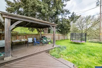 634 NW E Thornton Lake Dr, Albany, OR 97321 - Photo 40