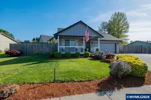 3221 NE Siuslaw Ave, Albany, OR 97321 - Photo 2