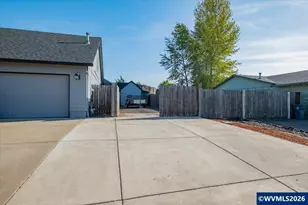 3221 NE Siuslaw Ave, Albany, OR 97321 - Photo 36