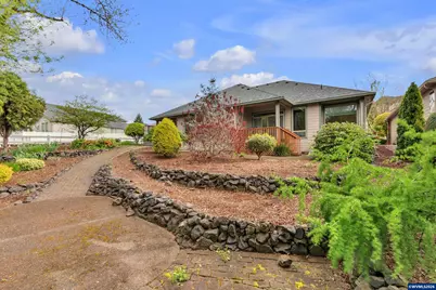 1395 West Meadows Dr NW, Salem, OR 97304 - Photo 32