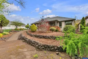 1395 West Meadows Dr NW, Salem, OR 97304 - Photo 32