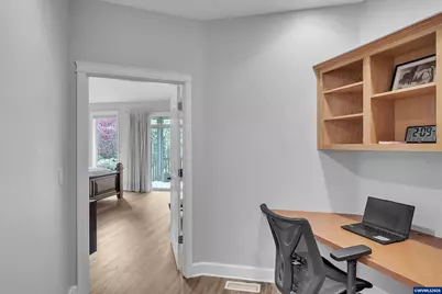 1395 West Meadows Dr NW, Salem, OR 97304 - Photo 18