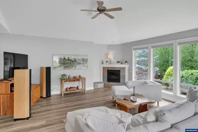 1395 West Meadows Dr NW, Salem, OR 97304 - Photo 10