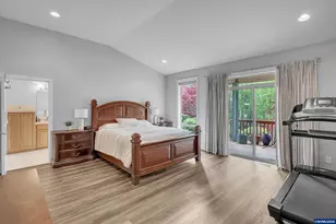 1395 West Meadows Dr NW, Salem, OR 97304 - Photo 26