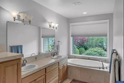 1395 West Meadows Dr NW, Salem, OR 97304 - Photo 28