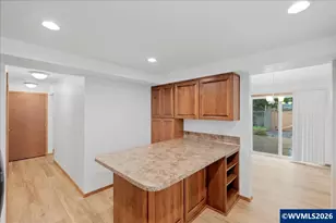 1032 Rock Creek Dr S, Salem, OR 97306 - Photo 10