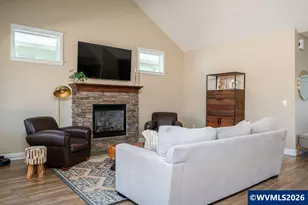 519 NW Hillcrest Dr, Dallas, OR 97338 - Photo 16