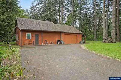 8732 Wildlife Ln SE, Salem, OR 97317 - Photo 8