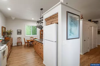 8732 Wildlife Ln SE, Salem, OR 97317 - Photo 16