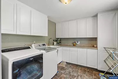 5935 Smoketree Dr SE, Salem, OR 97306 - Photo 12