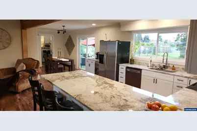 1256 Jays NE Dr, Keizer, OR 97303 - Photo 10