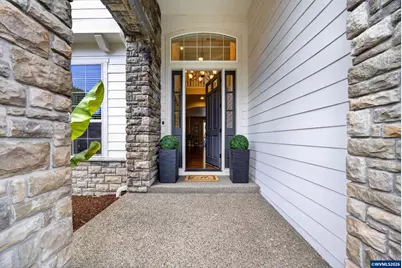 1750 SW Pinehurst Pl, Corvallis, OR 97333 - Photo 4