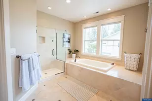 1750 SW Pinehurst Pl, Corvallis, OR 97333 - Photo 24