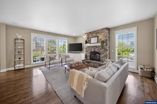 1750 SW Pinehurst Pl, Corvallis, OR 97333 - Photo 8