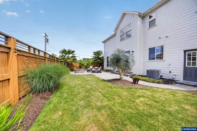 1750 SW Pinehurst Pl, Corvallis, OR 97333 - Photo 42