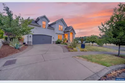 1750 SW Pinehurst Pl, Corvallis, OR 97333 - Photo 1