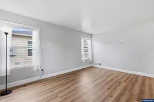 711 Fulton St SE, Albany, OR 97322 - Photo 6