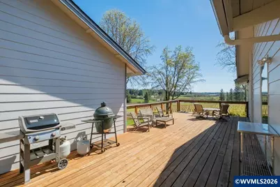 25357 High Pass Rd, Junction City, OR 97448 - Photo 32