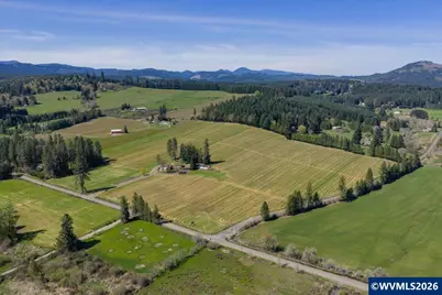 25357 High Pass Rd, Junction City, OR 97448 - Photo 2