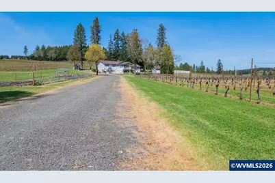 25357 High Pass Rd, Junction City, OR 97448 - Photo 4